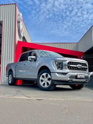 FORD F-150 5.0 V8 GASOLINA CD PLATINUM FX4 AUTOMÁTICO